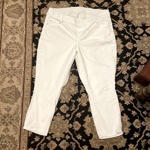JAG* Ankle/Cropped White Jeans